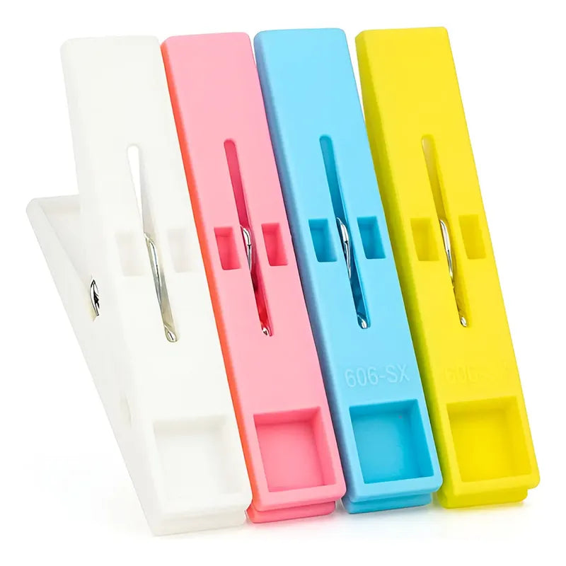 20 Perros Para La Ropa Pinzas De Plastico 4 Colores Pack